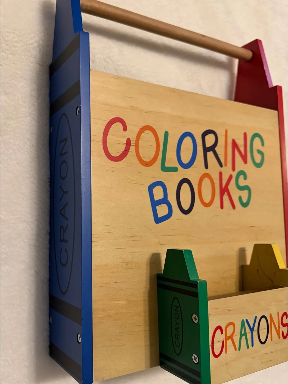 🖍️Coloring Books & Crayons Holder